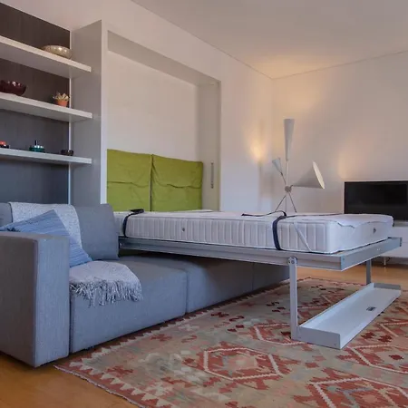 Downtown Apartment Santa Justa Lisbon Exterior photo