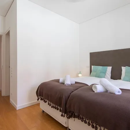 Downtown Apartment Santa Justa Lisbon Exterior photo